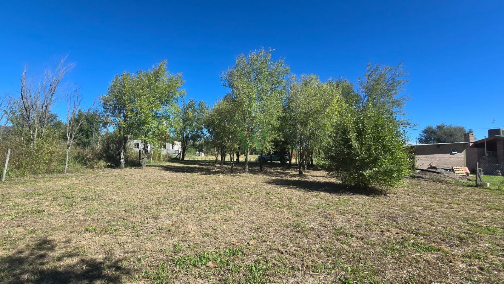 COD 01-1267- Terreno 700m2 - Barrio Solar Los Molinos