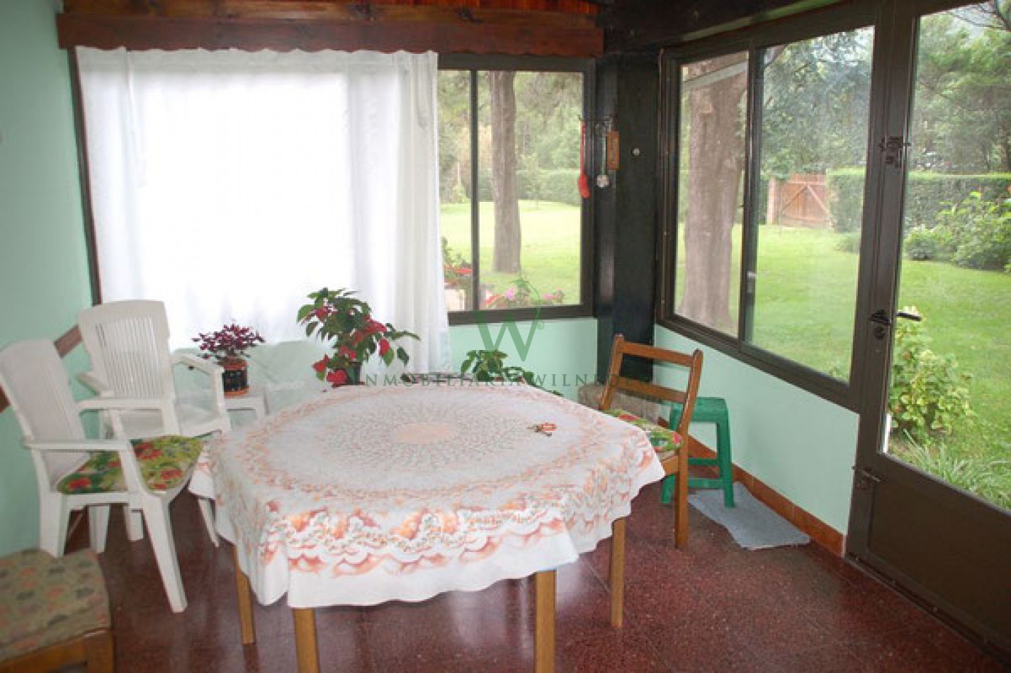 COD 658- Vivienda 2 dormitorios, parque de 2492m2, GAS NATURAL