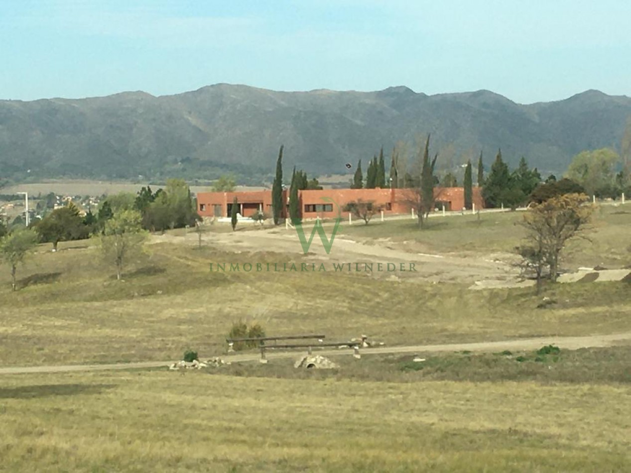 Terreno Altos del Corral 2523m2 en esquina, barrio cerrado , guardia las 24 hs