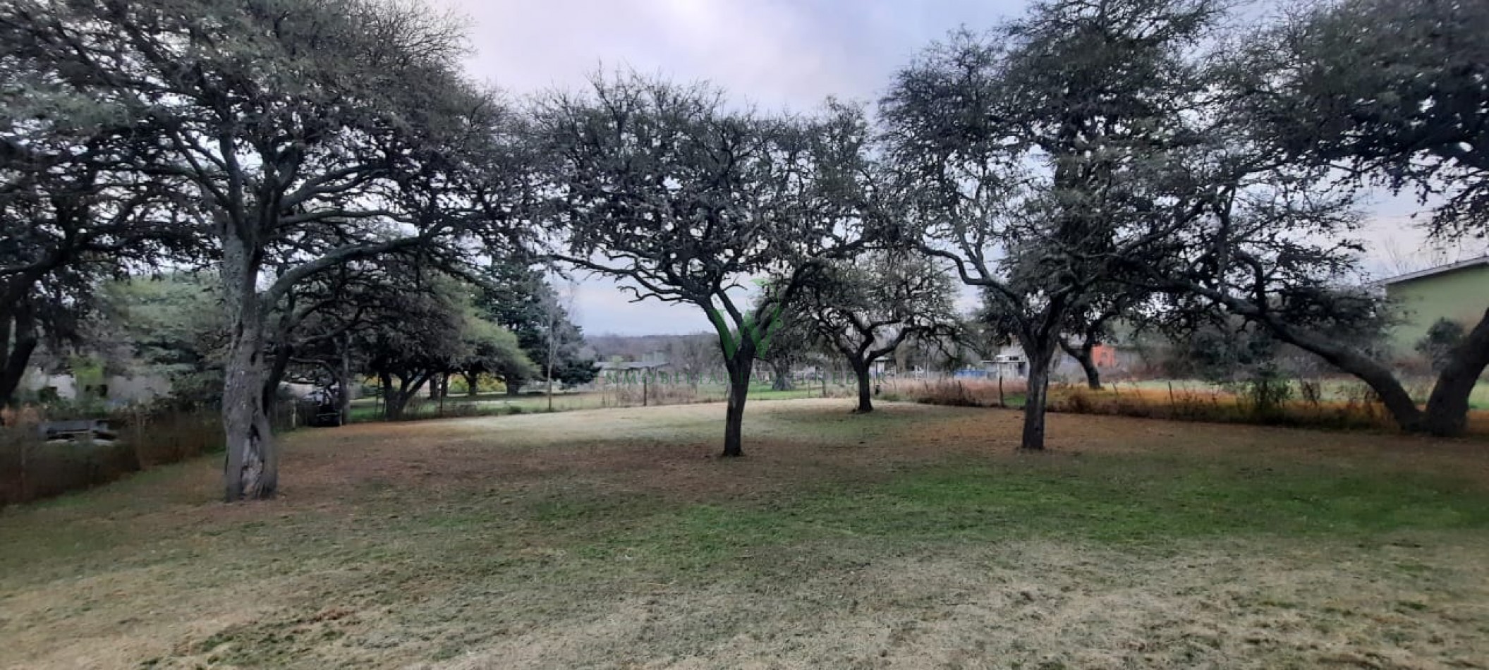 Terreno plano  800m2, vista a las sierras, 300m de ruta 5