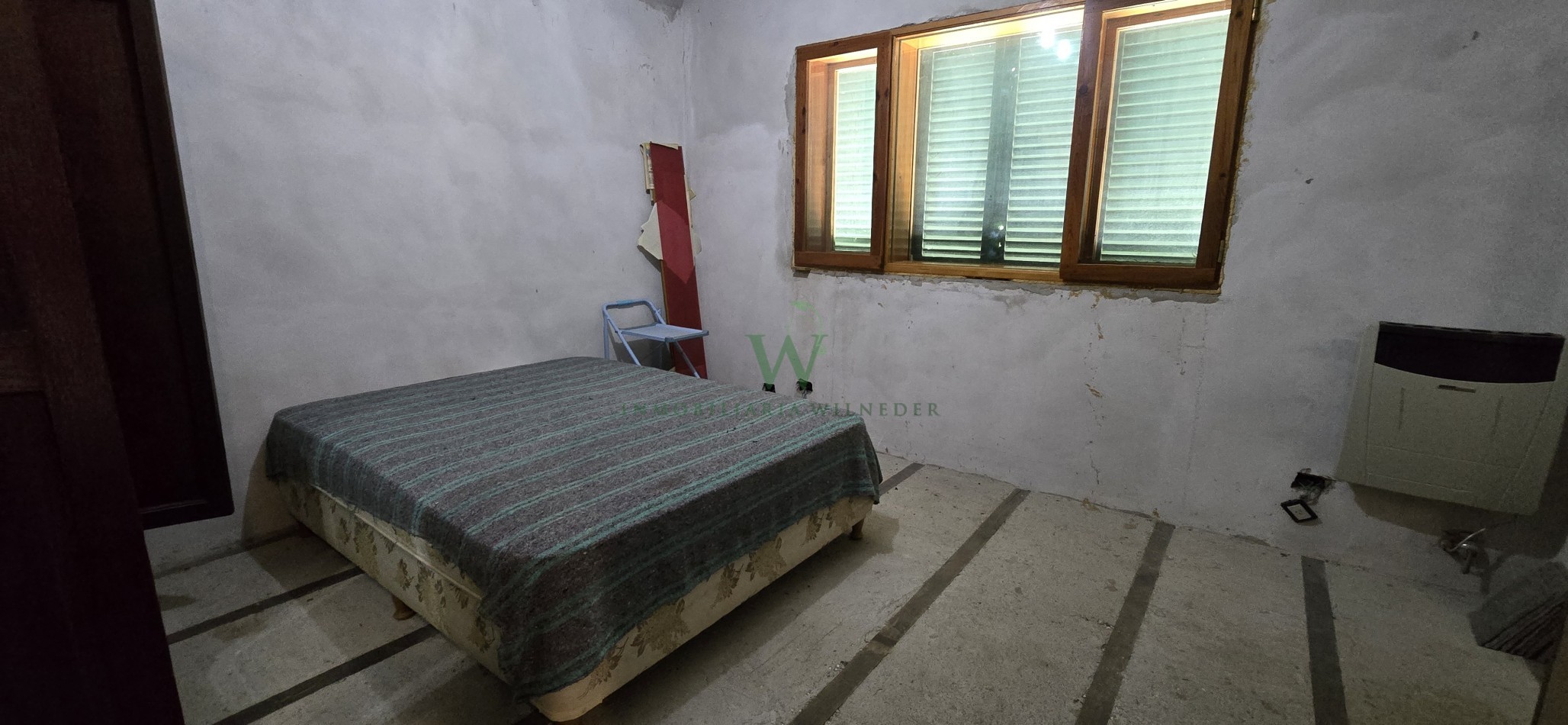 Villa Berna. Fraccion 1 ha con amplia vivienda a terminar