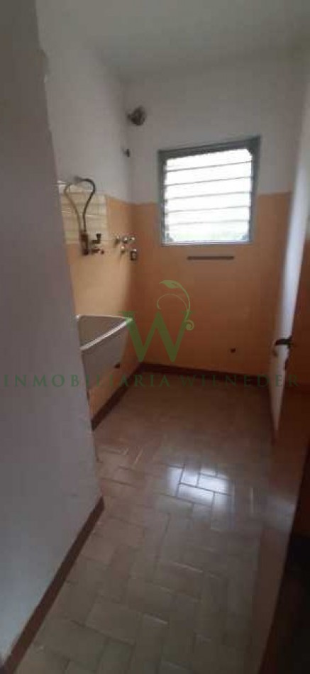 En venta 2 casas sobre terreno de 1300m2- Gas natural. (COD 477)