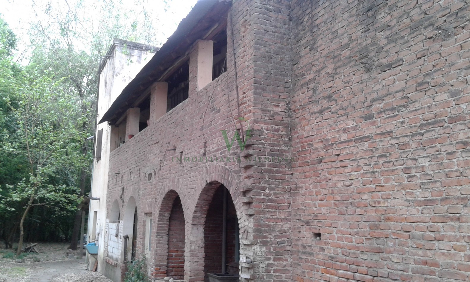  Casona del año 1920 a remodelar en pleno centro. Antiguo FONDUE STUBLI