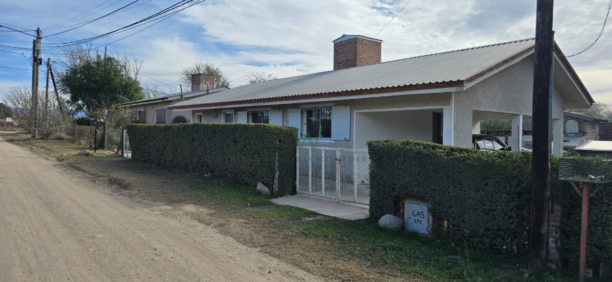 COD 661- Vivienda 3 dormitorios con gas natural