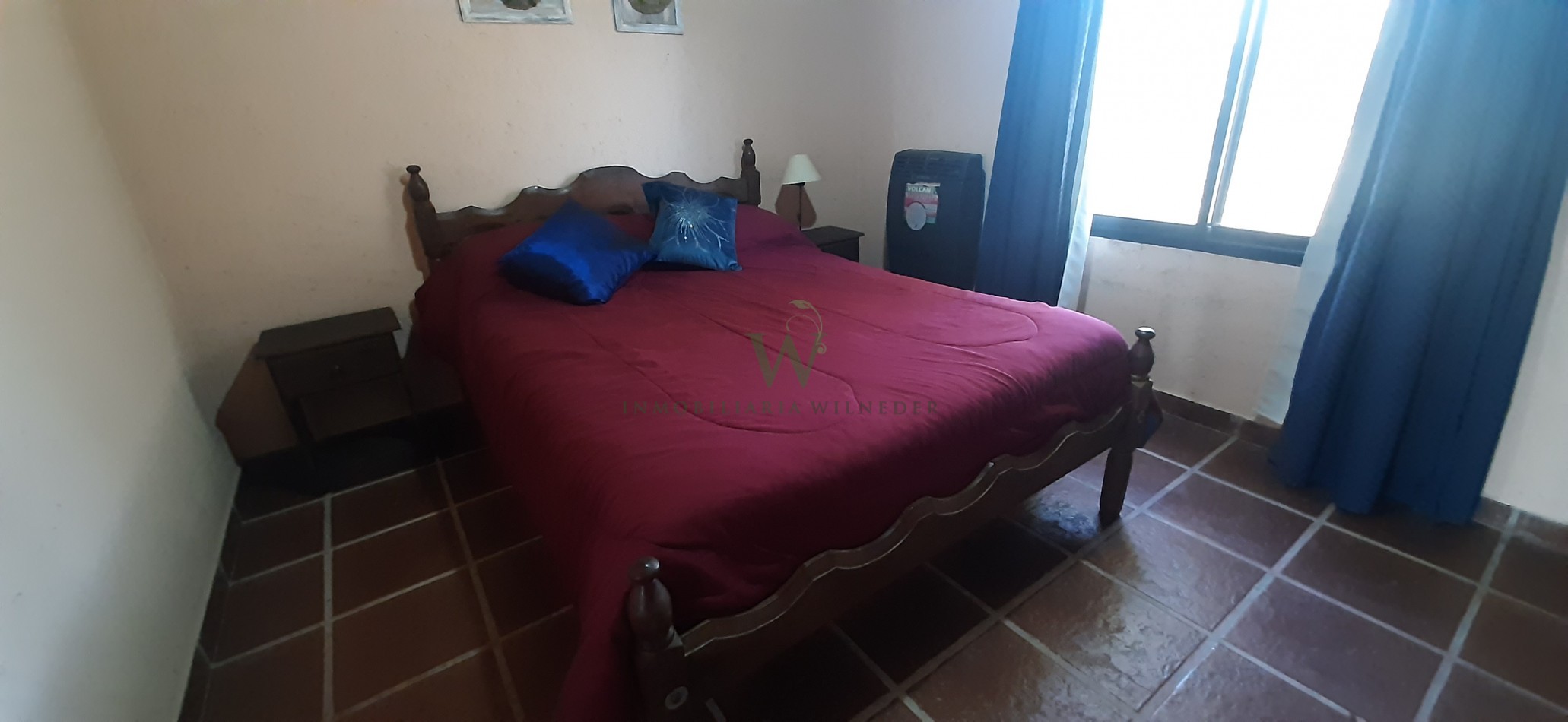 Dos viviendas con piscina, Barrio Las Lagunitas. (COD 630)