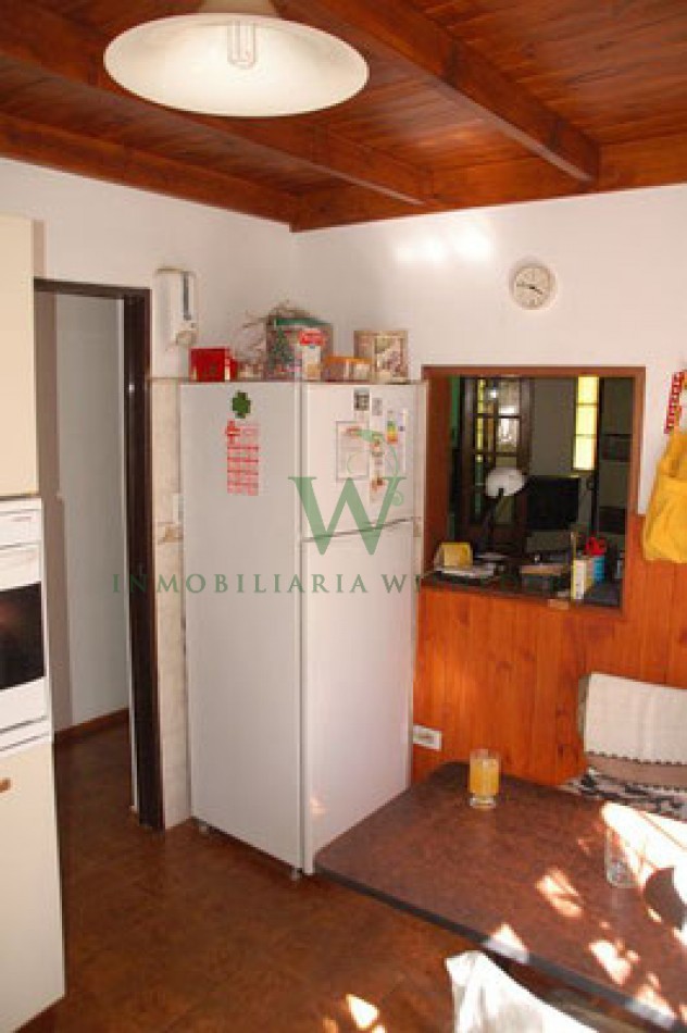 COD 658- Vivienda 2 dormitorios, parque de 2492m2, GAS NATURAL