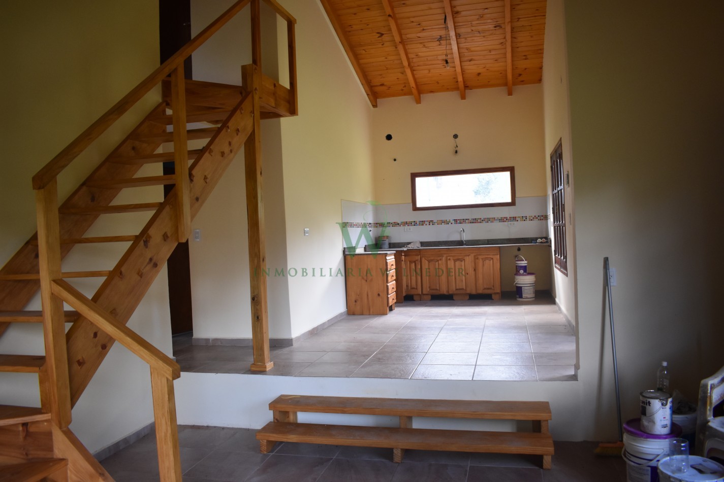  Casa 4 dormitorios, 2 baños, Barrio Villa Castelar ( COD 463)