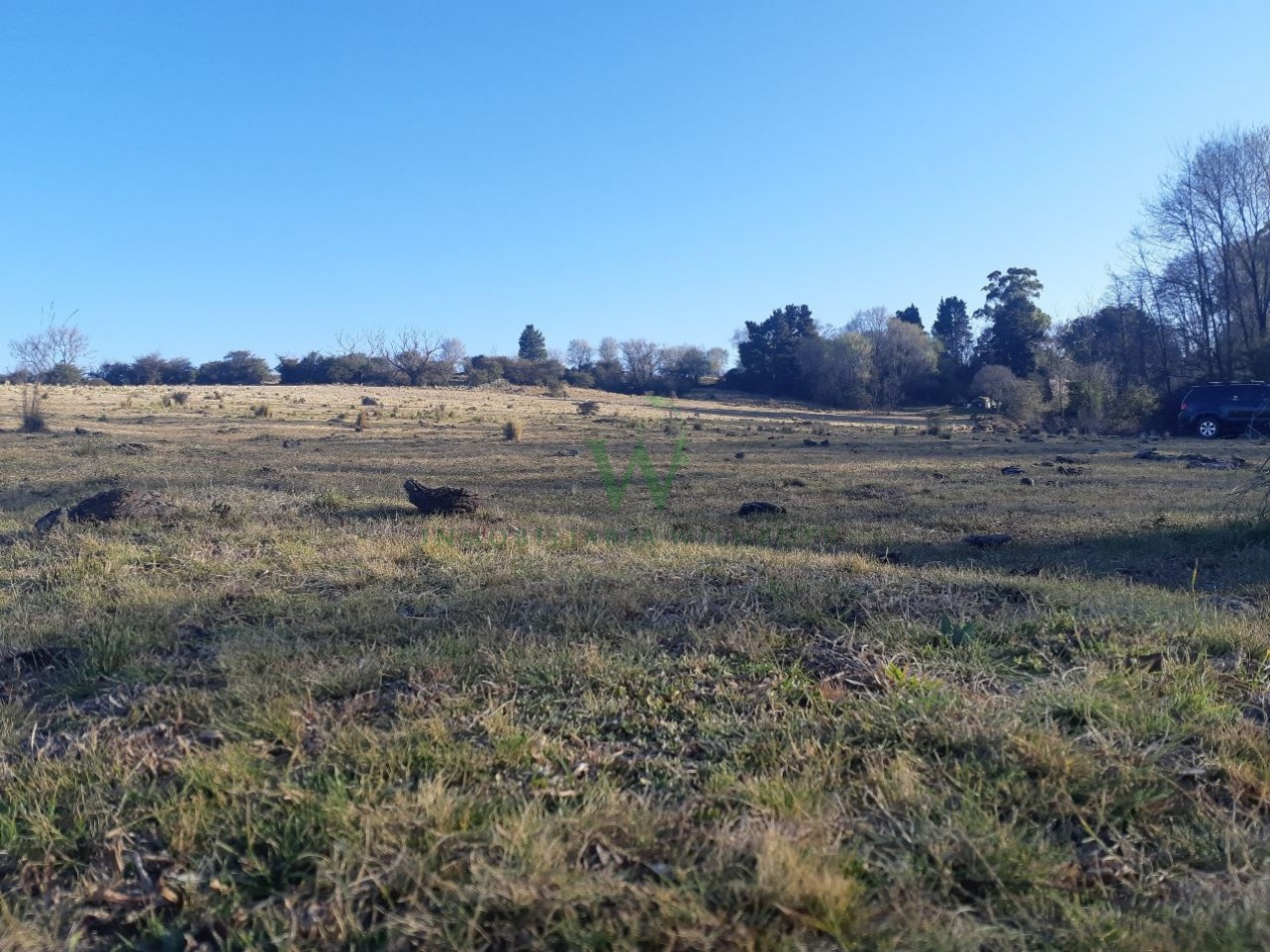 Villa Berna.Fraccion 2ha 4200m2, colinda con arroyo de agua permanente