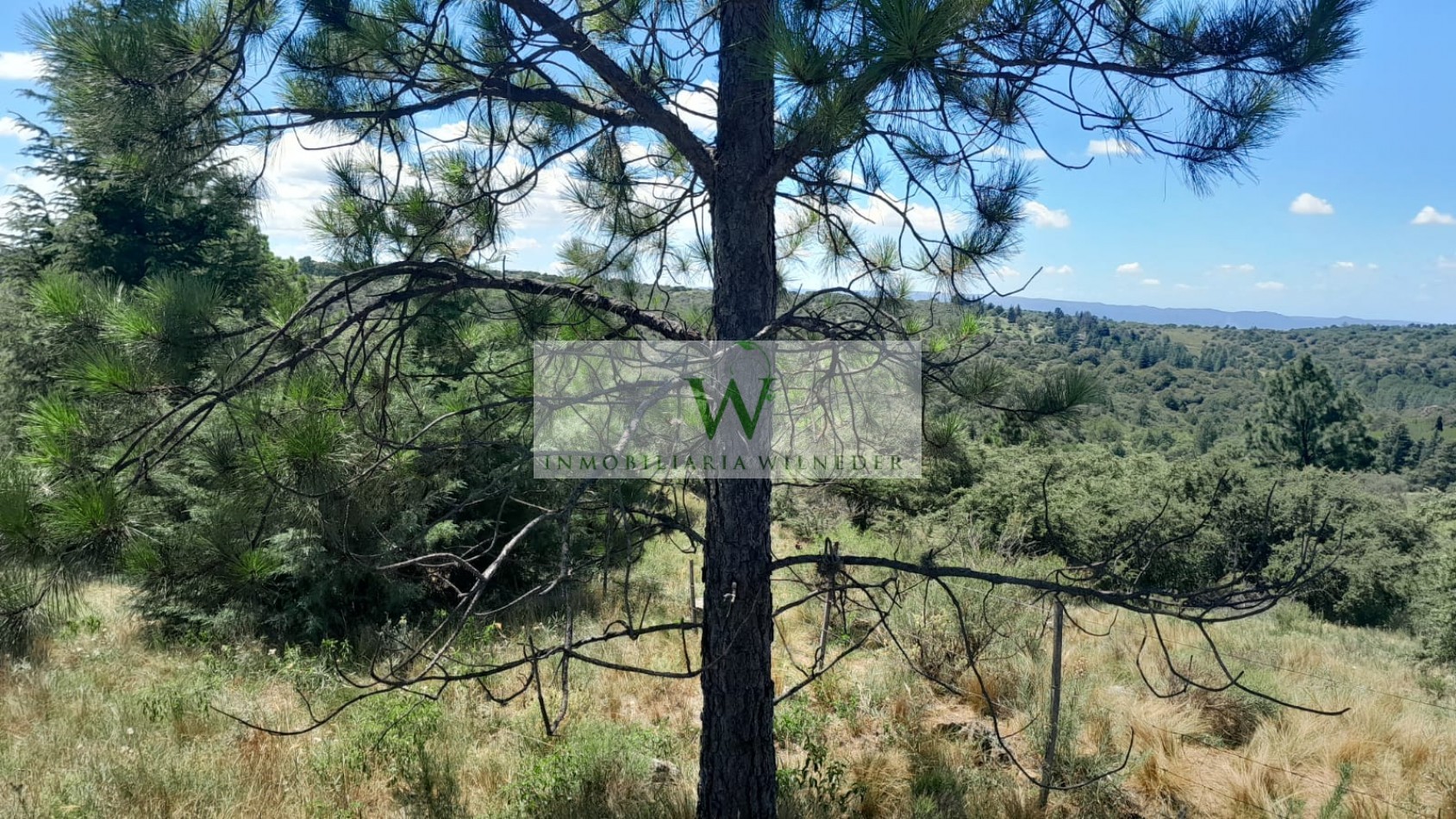  Atos pampa, fraccion 1 hectarea, contiene 3 arroyos , vista a las sierras 