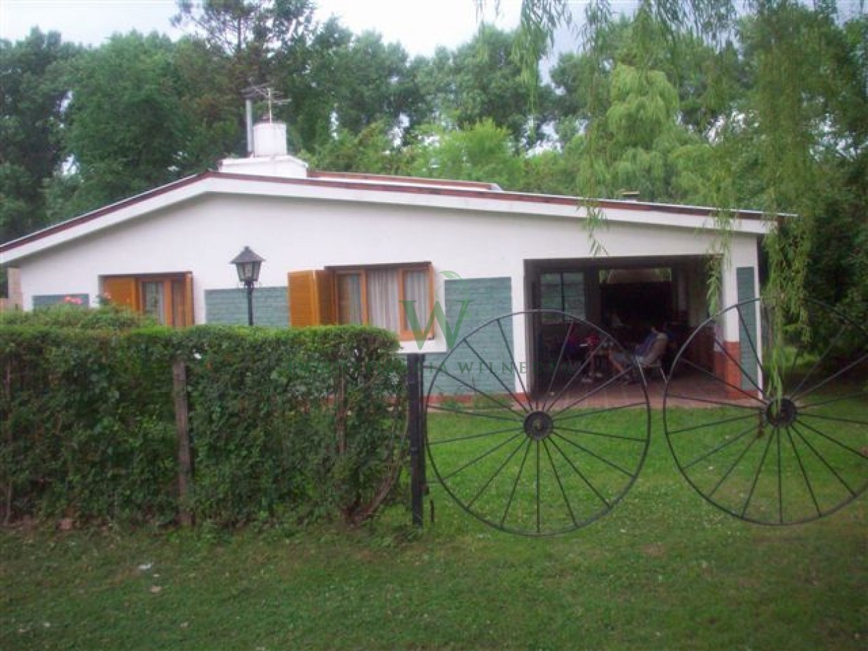 Casa 2 dormitorios, 1 baño, Villa Ciudad Parque a 150m del rio (COD 385)