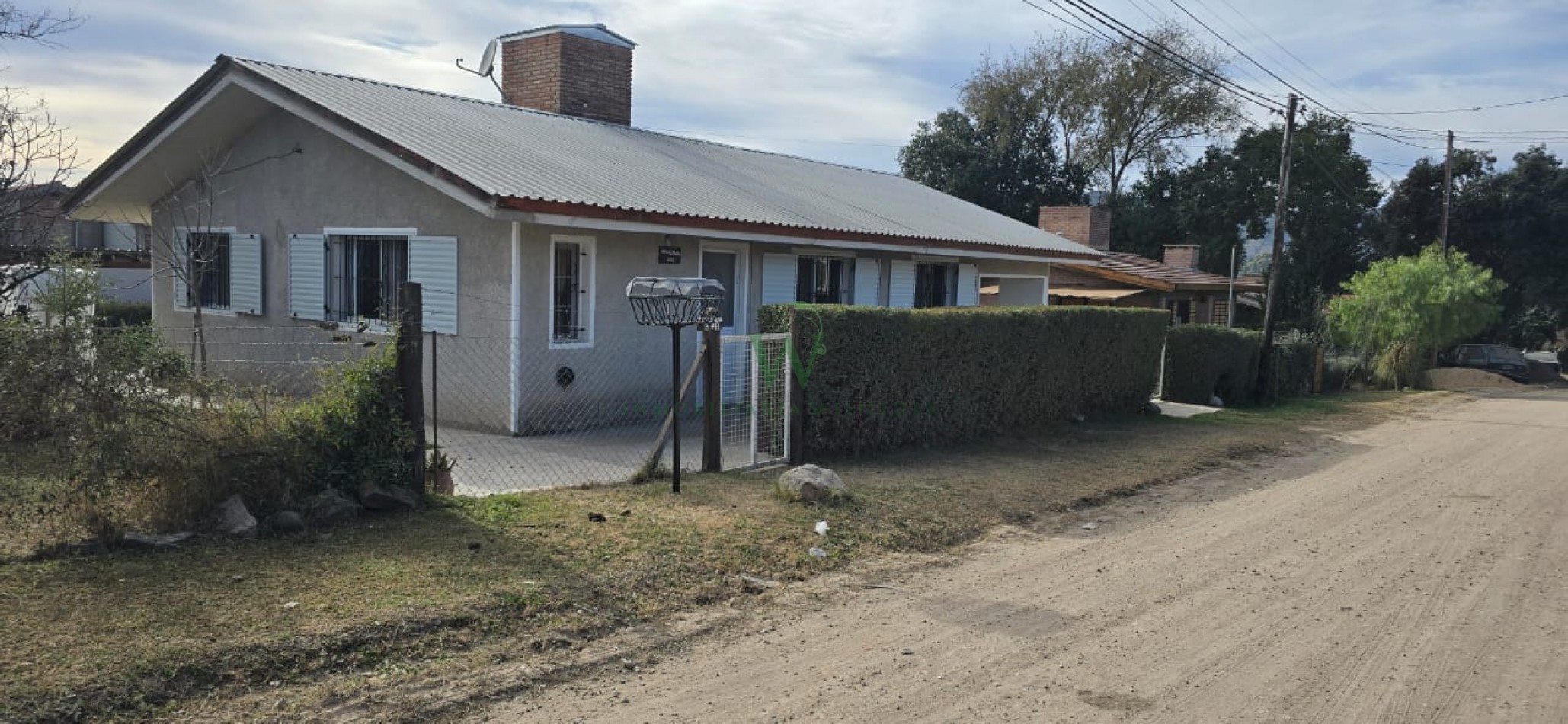 COD 661- Vivienda 3 dormitorios con gas natural
