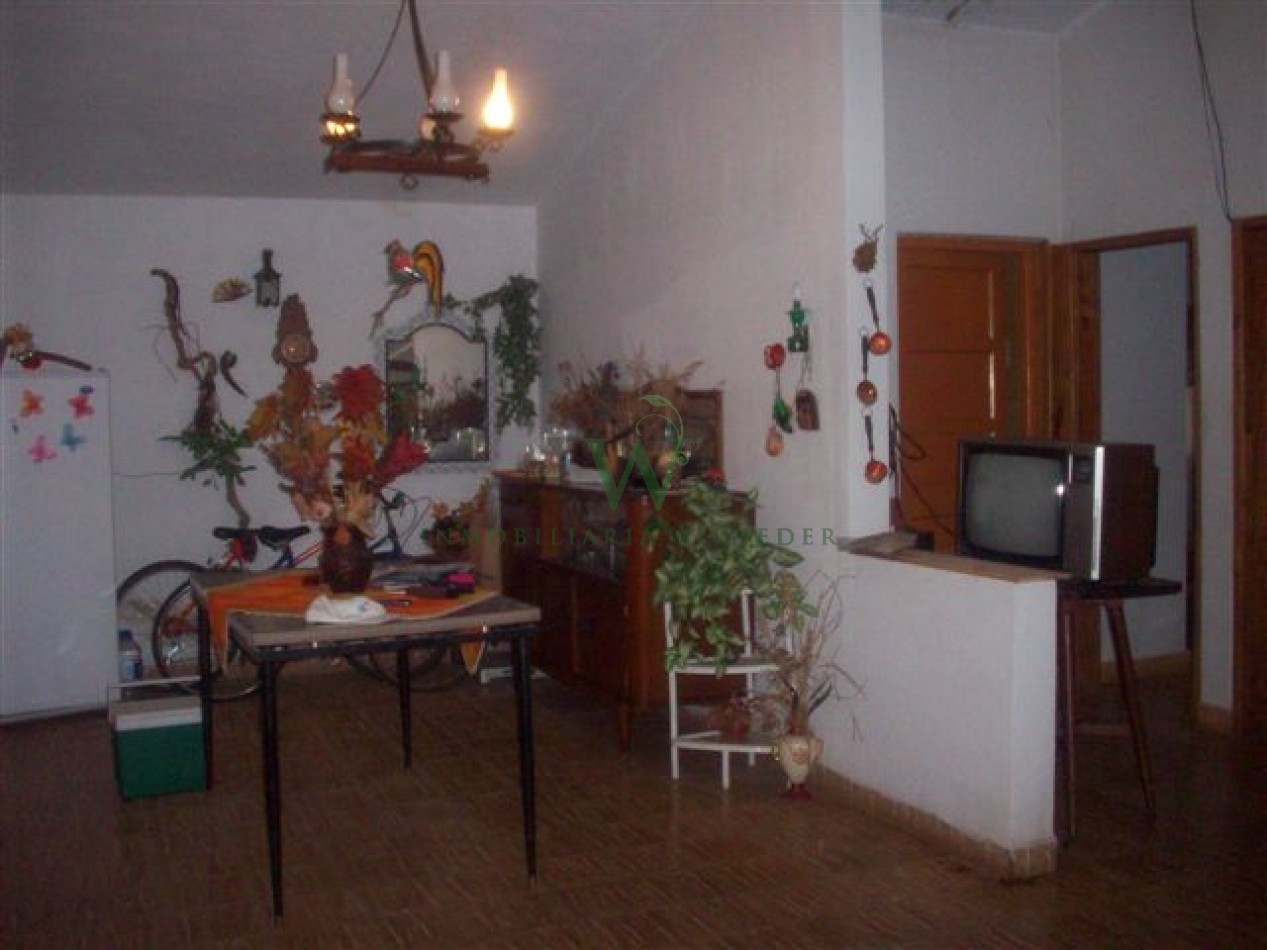 Casa 2 dormitorios, 1 baño, Villa Ciudad Parque a 150m del rio (COD 385)