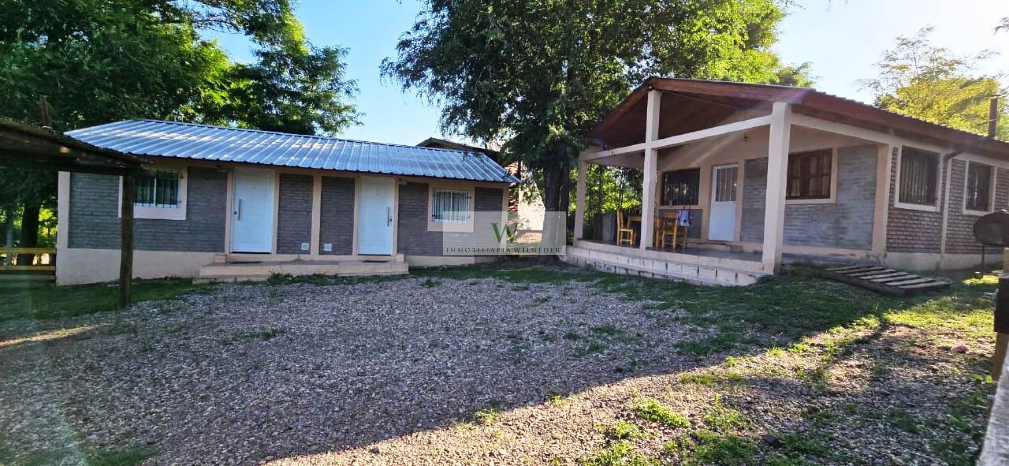  En venta 3 departamentos amoblados + piscina, Los Reartes, a 150m del rio 