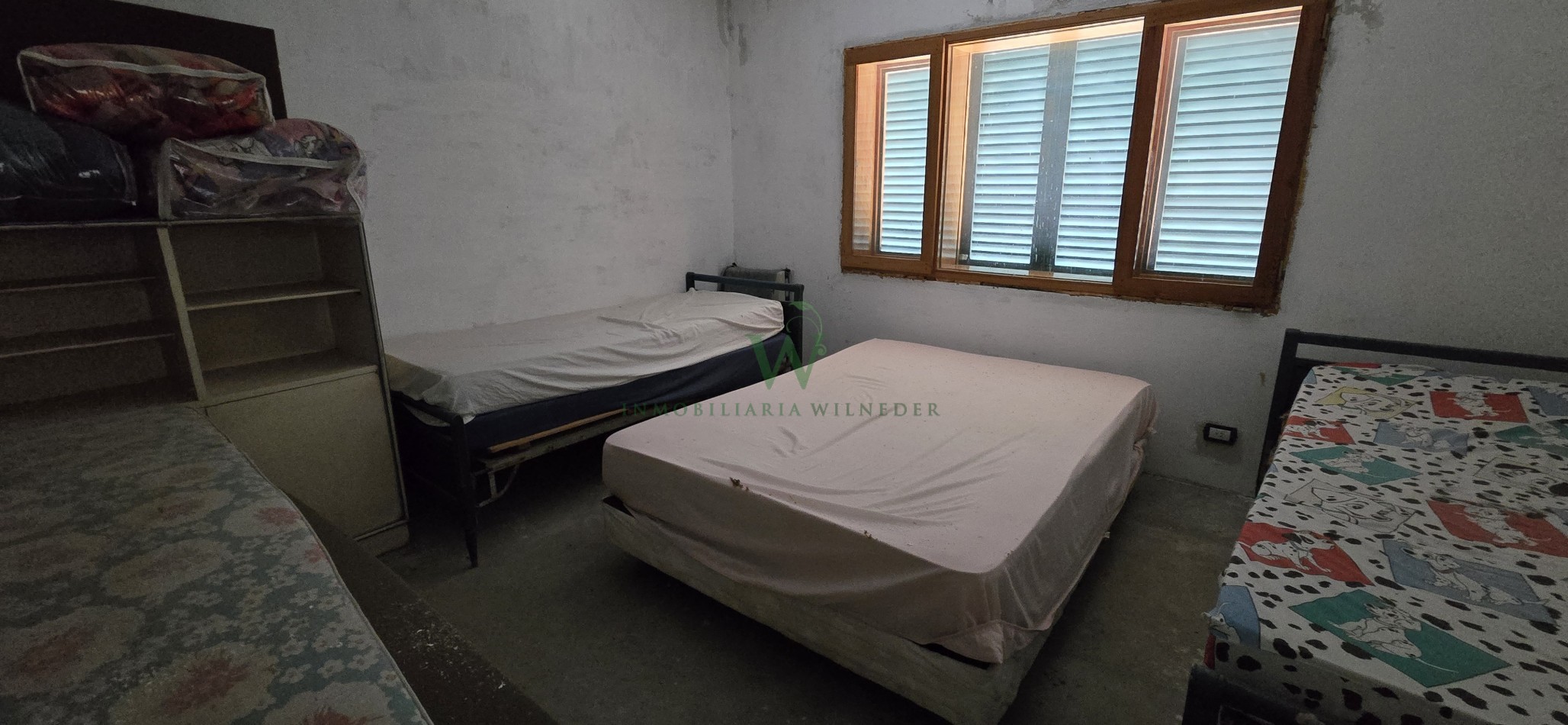 Villa Berna. Fraccion 1 ha con amplia vivienda a terminar